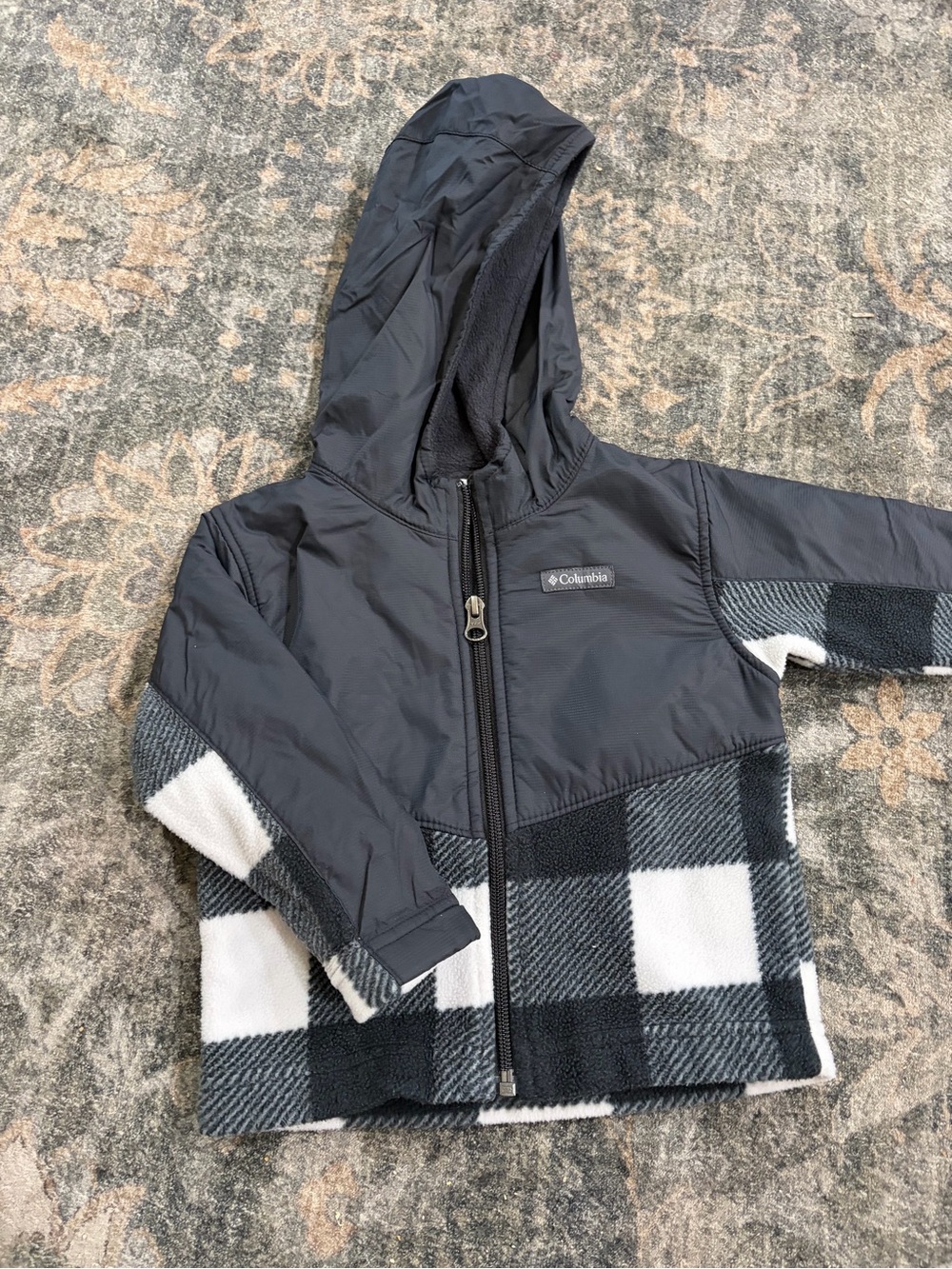 Columbia Black & White Hooded Kids Jacket